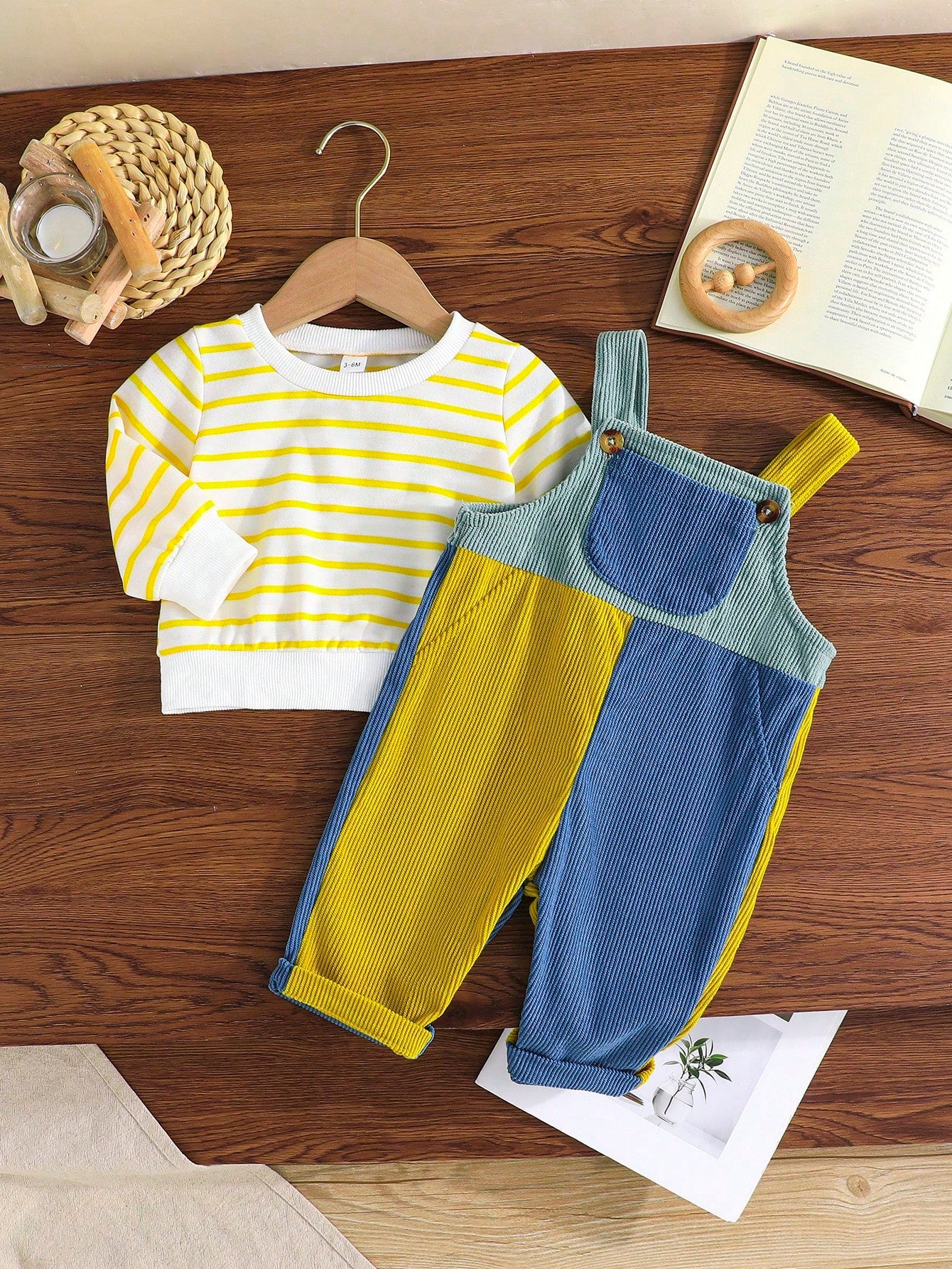2pcs/Set Toddler Boys' Striped Crew Neck Top And Contrast Color Bib Pants Casual Outdoor Outfit