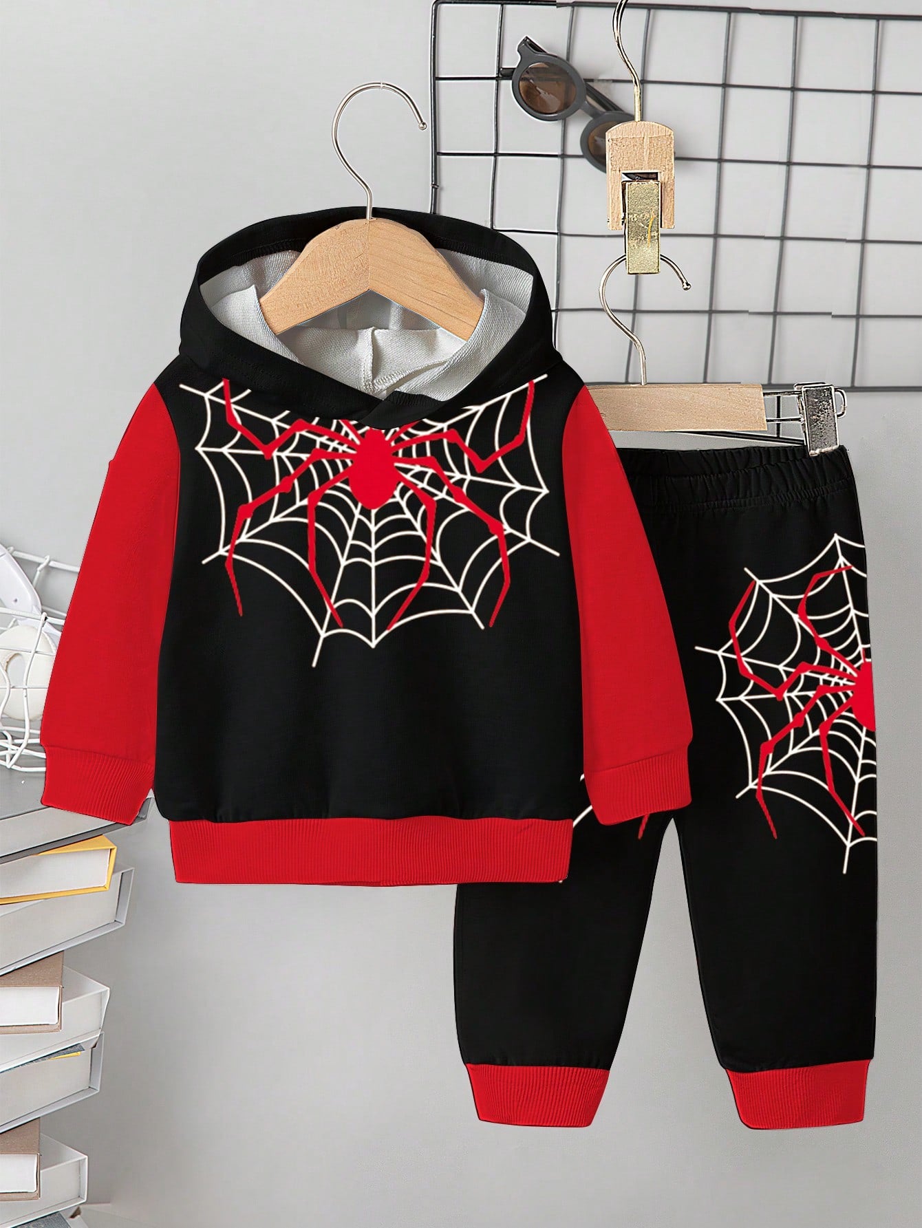 2pcs/Set Toddler Boys Spider Print Hoodie Sweatshirt And Sweatpants Set, Fashion Outfit