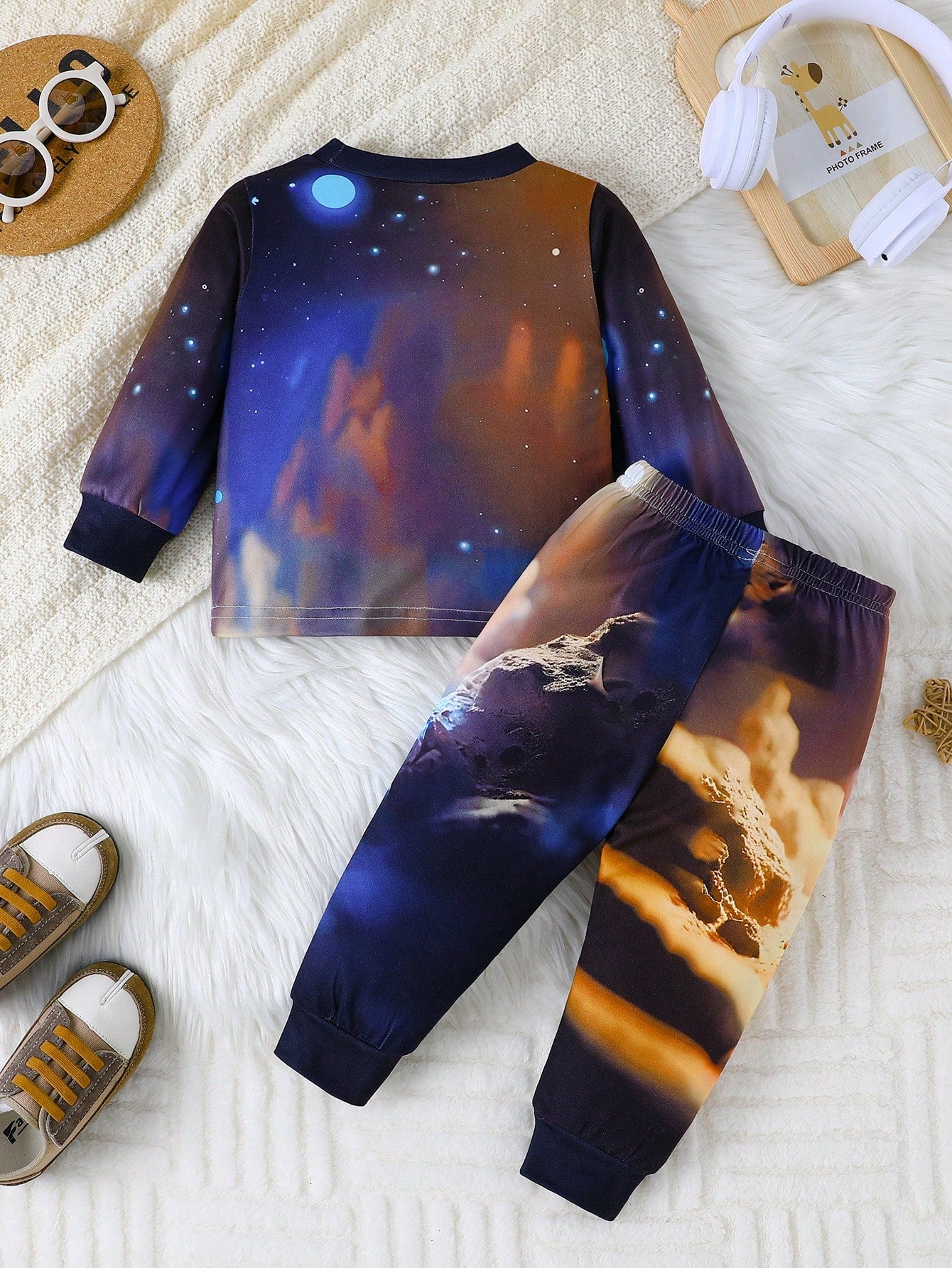 Baby Boys Fashion Round Neck Long Sleeve Astronaut & Space Universe Print Top + Pants Set