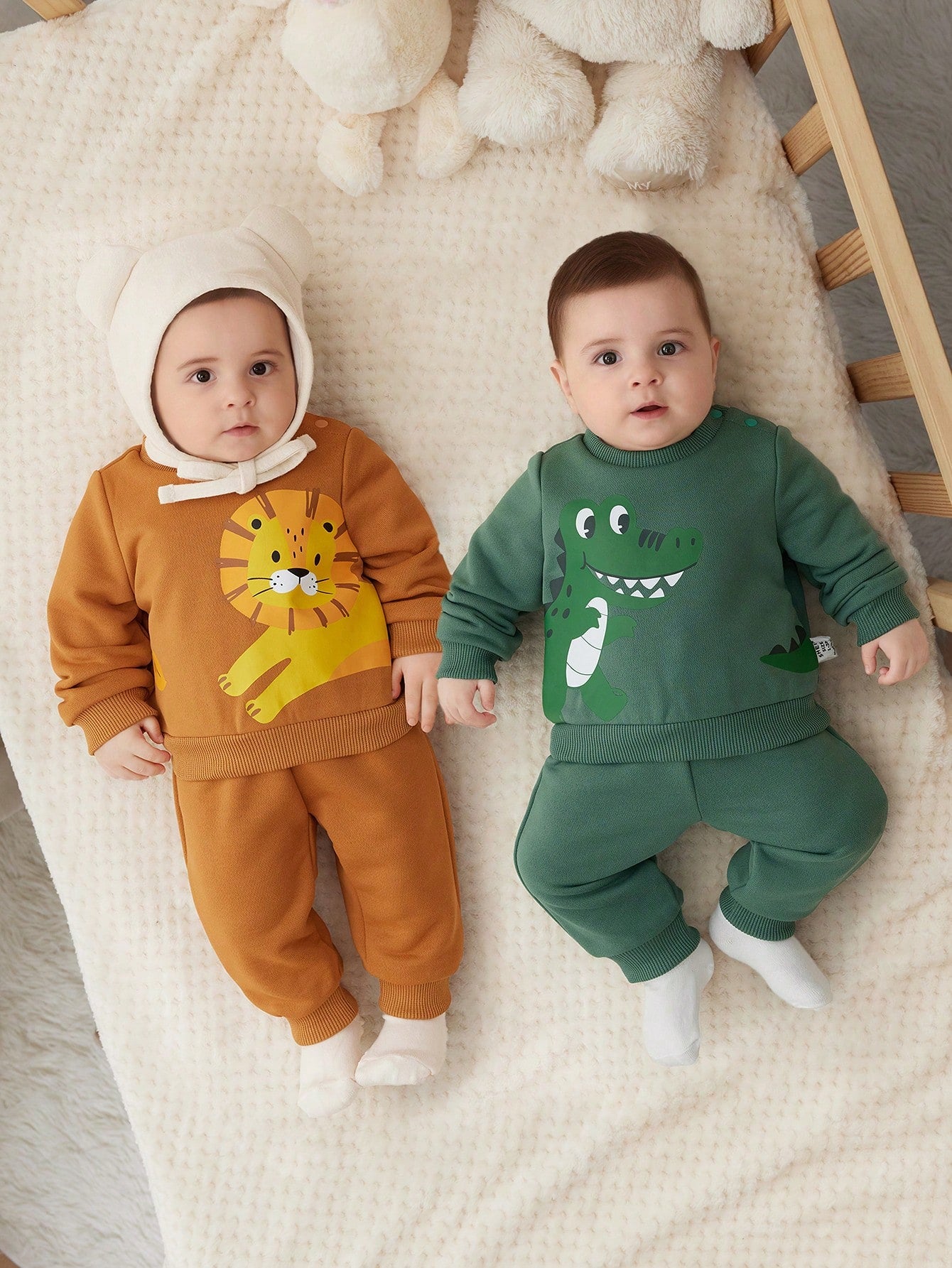 4pcs/Set Baby Boy/Girl Lion & Crocodile Cartoon Print Round Neck Ribbed Long