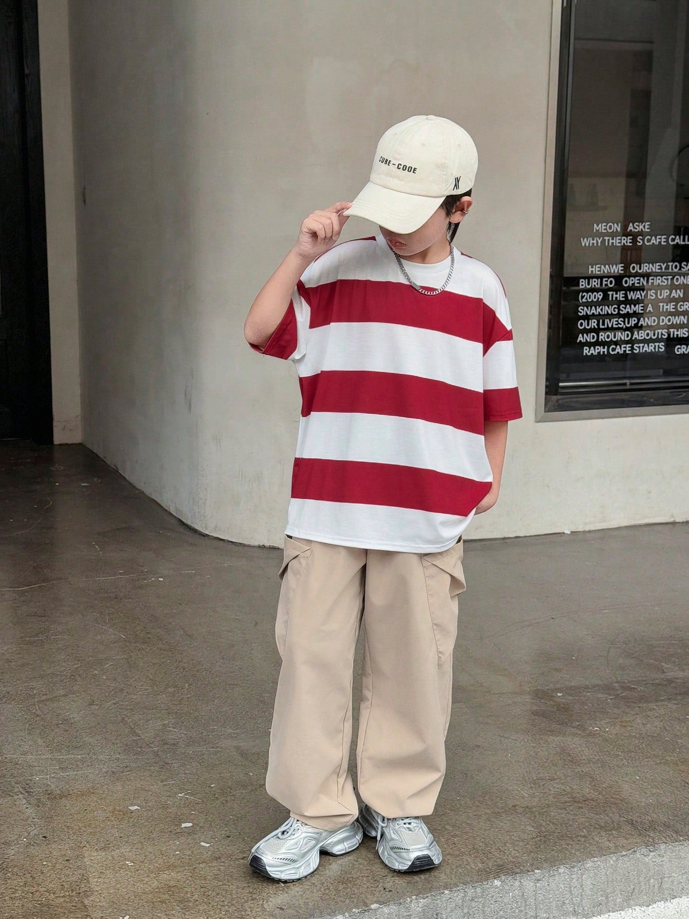 2pcs/Free Tween Boys Casual Korean Style Striped T-Shirt And Loose Utility Pocket Pants Suit