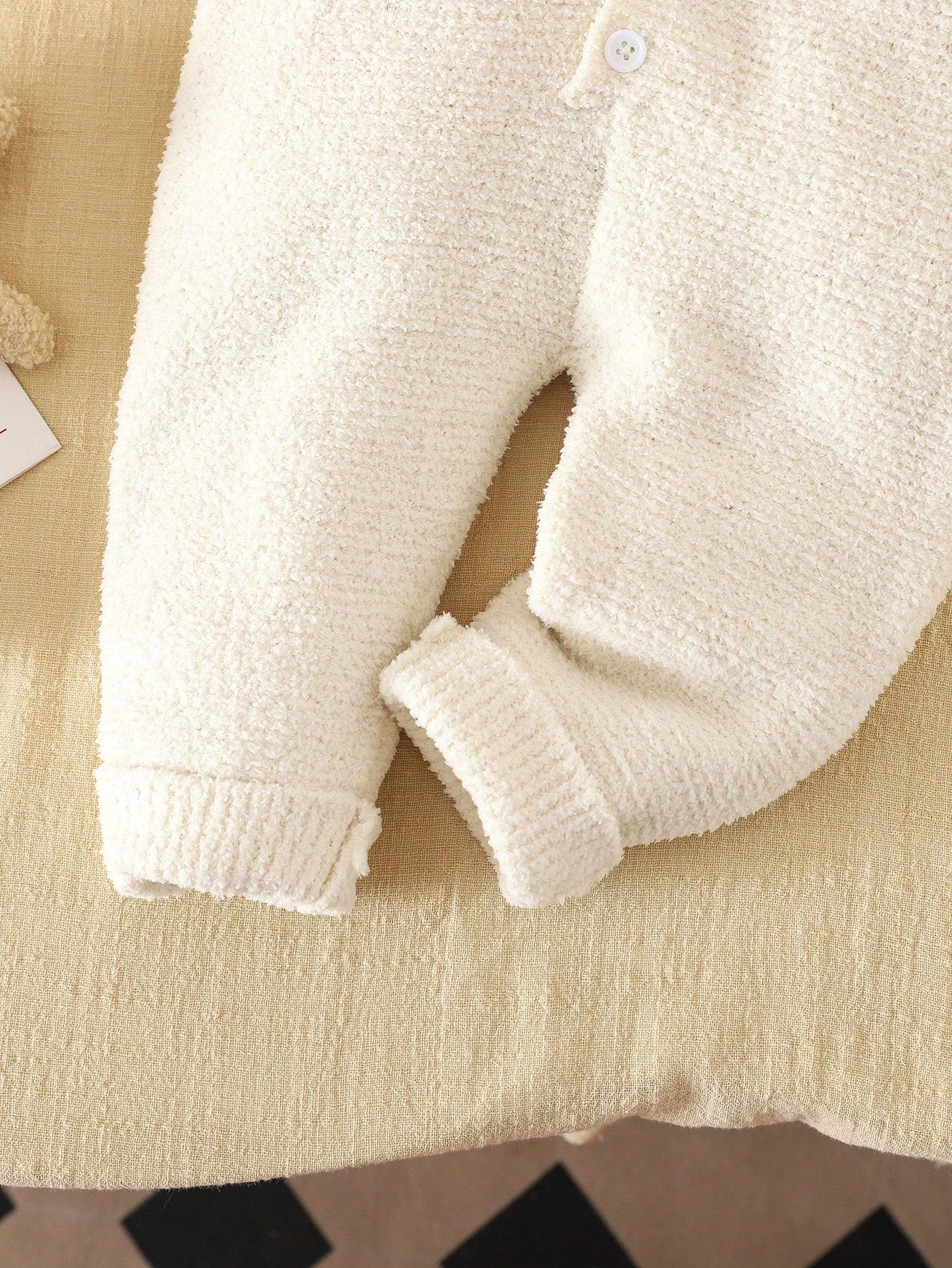 1pc Baby (Boy) Knitted Jumpsuit With Cute Bear Design, Soft & Warm Fabric, Suitable For Casual Wear, Autumn/Winter