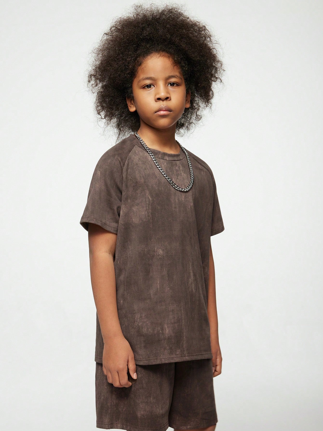 Boys' Casual Street Style Round Neck Short Sleeve Sand Wash T-Shirt & Shorts Set